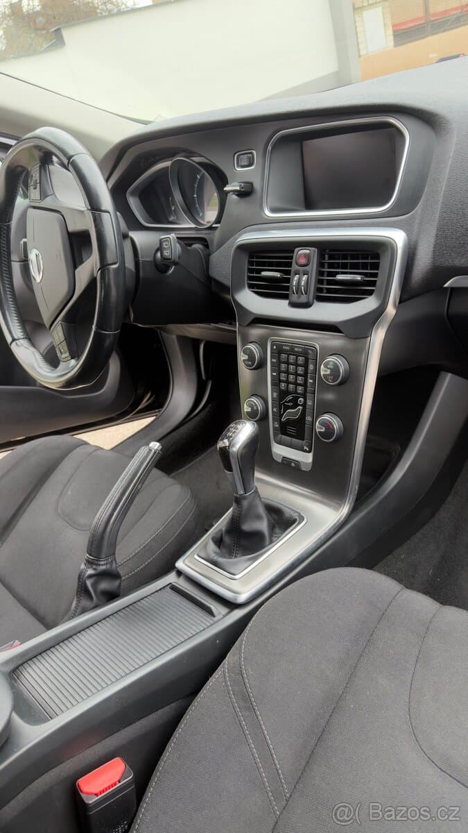 2014 Volvo V40 - 8