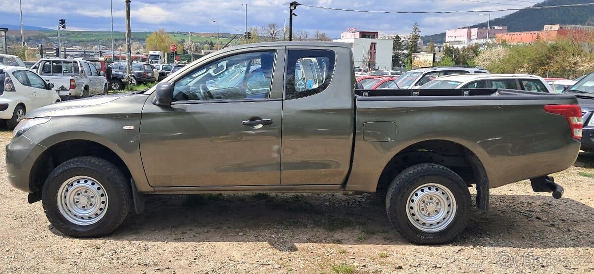 2016 Mitsubishi OSTATNÍ - 8