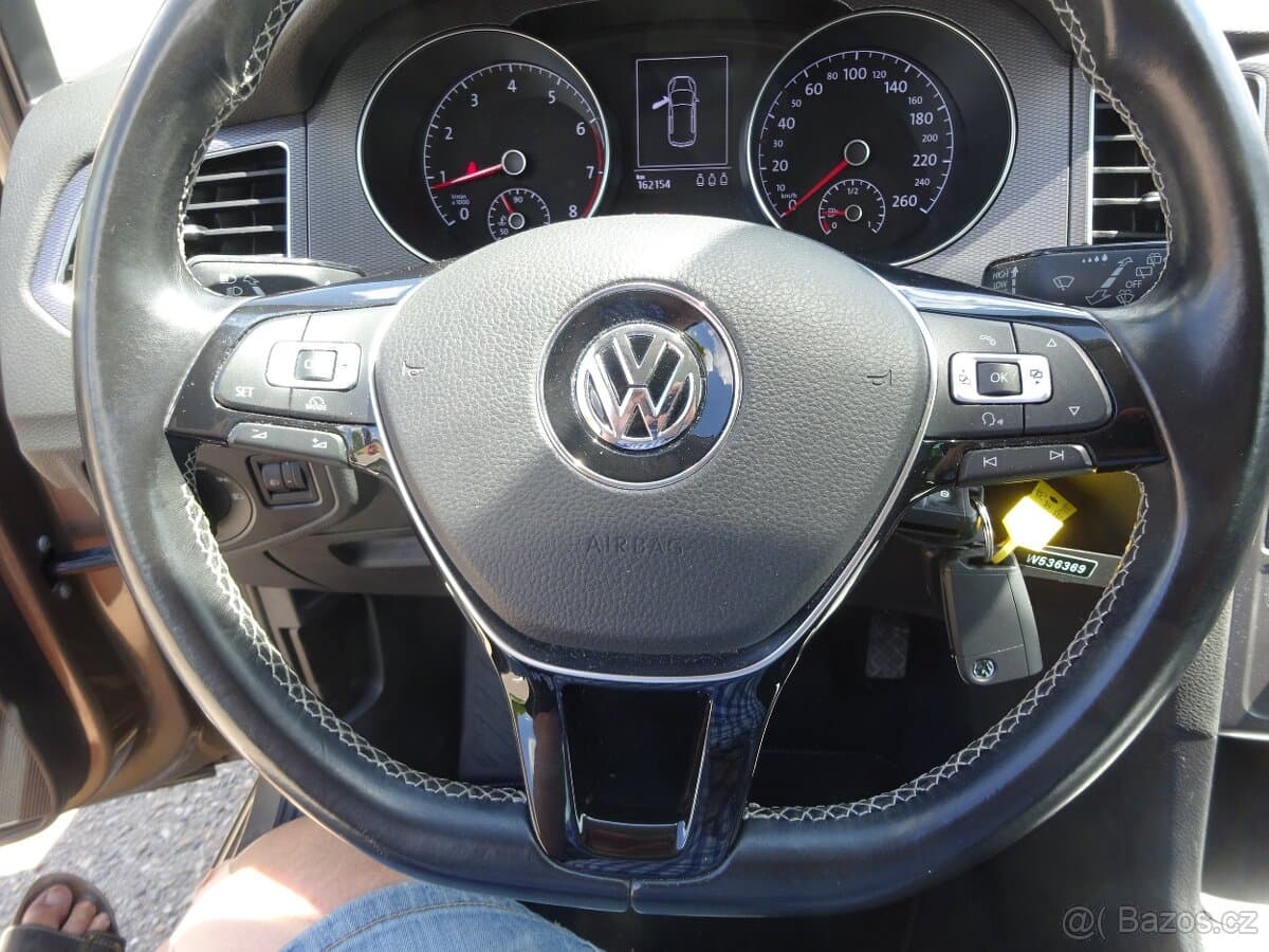 2015 Volkswagen OSTATNÍ - 8