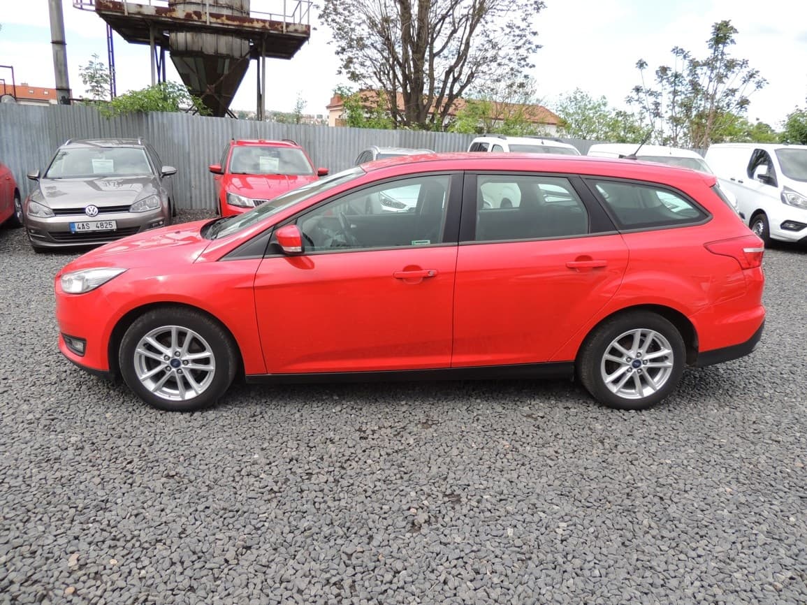 2017 Ford FOCUS - 8