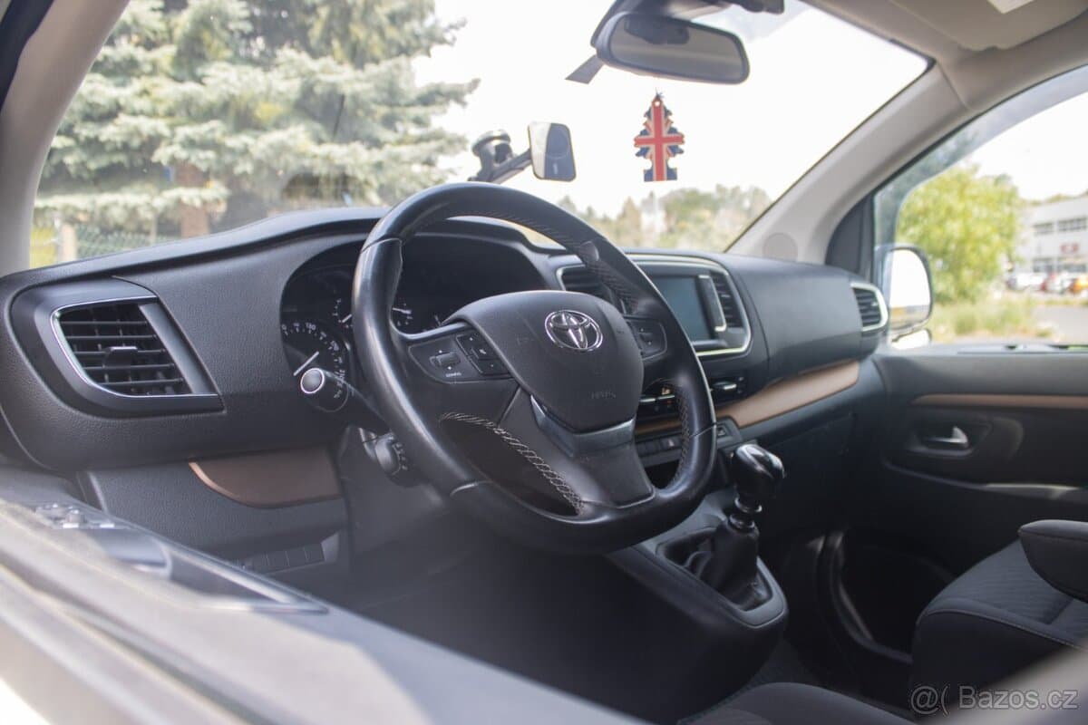 2024 Toyota PROACE - 8