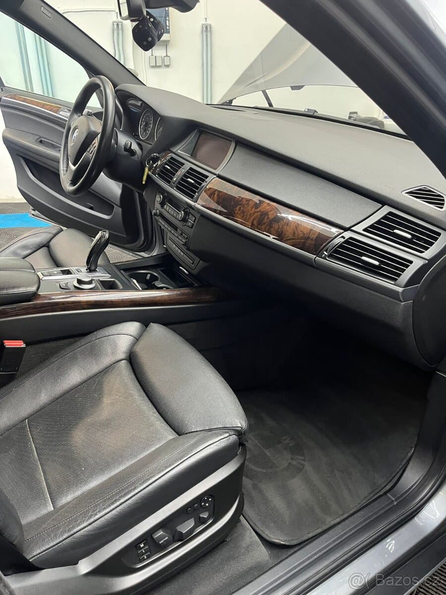 BMW X5 - 8