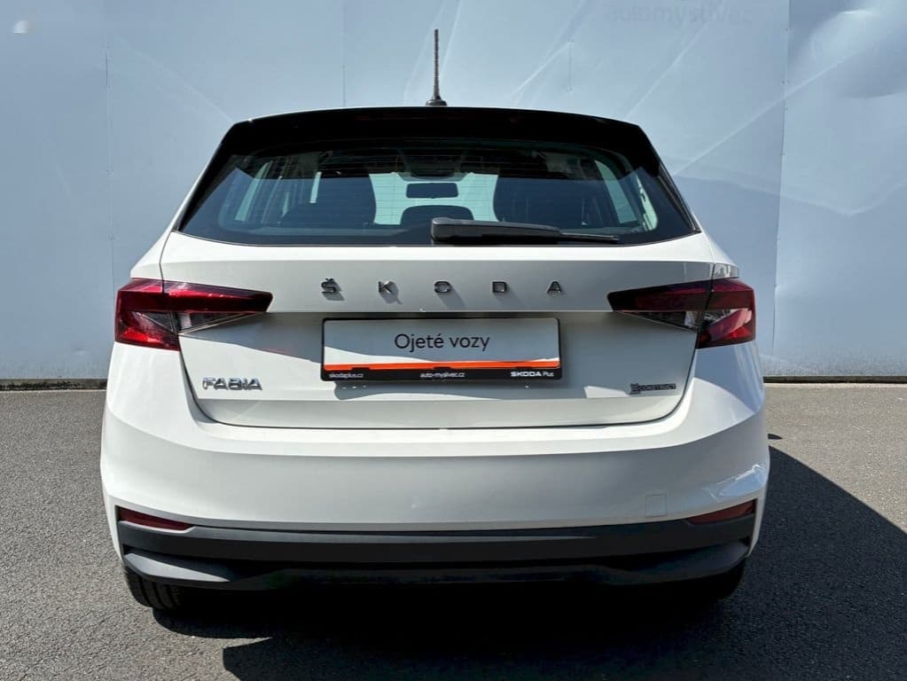 2021 Škoda FABIA - 8