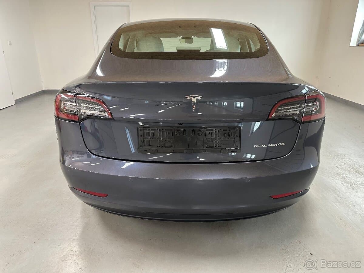 2021 Tesla MODEL 3 - 8