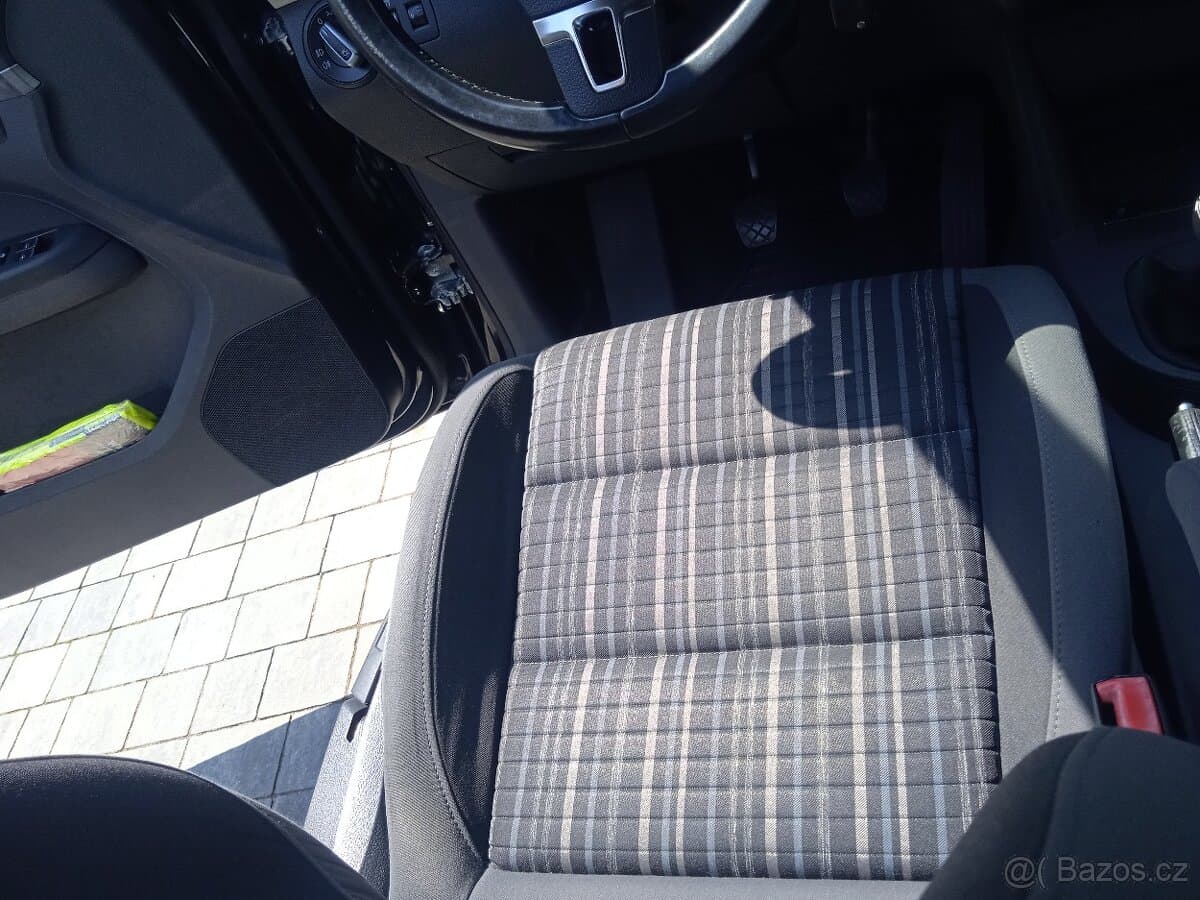 2011 Volkswagen TOURAN - 8