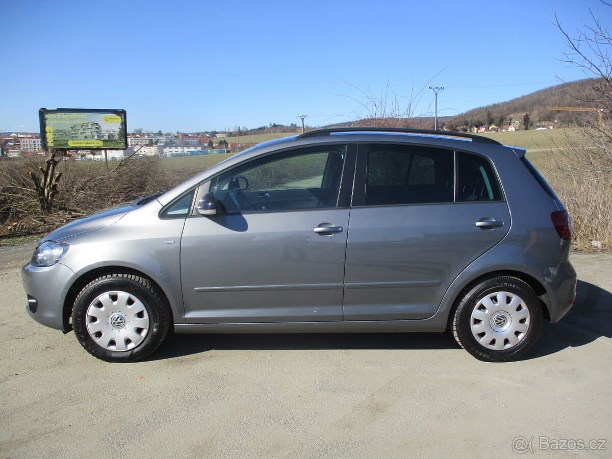 2012 Volkswagen GOLF - 8