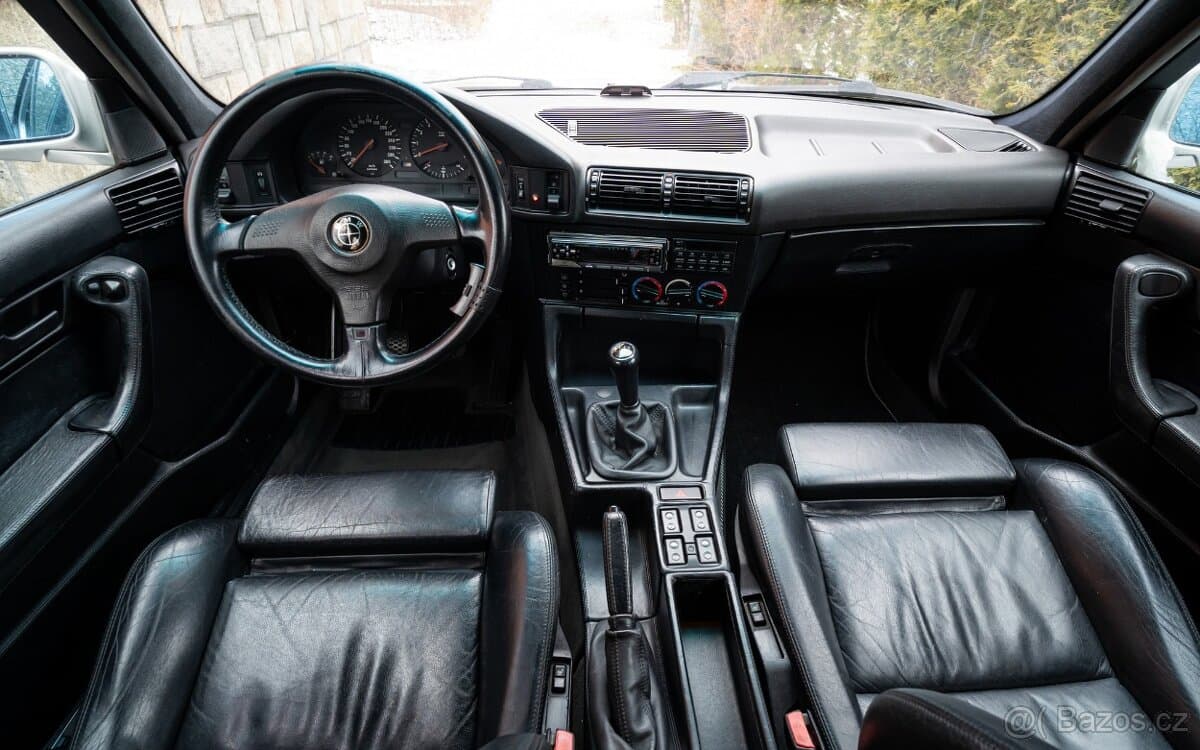 1992 BMW M5 - 8