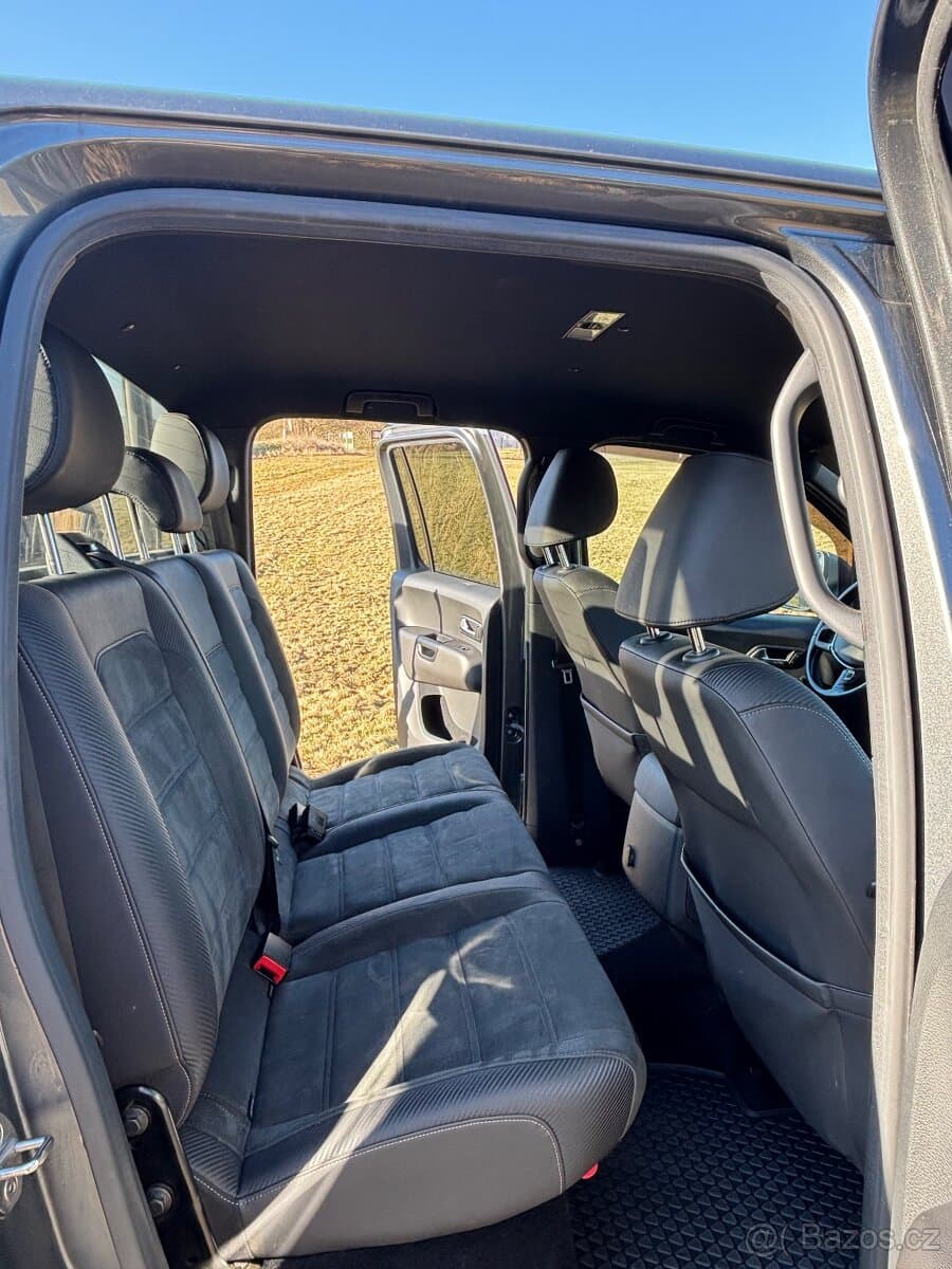 2020 Volkswagen AMAROK - 8