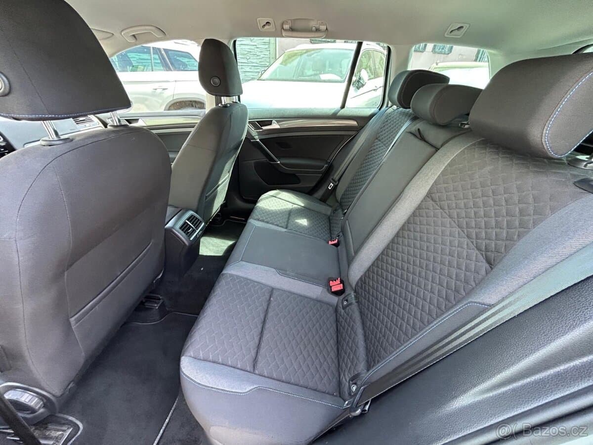 2019 Volkswagen GOLF - 8