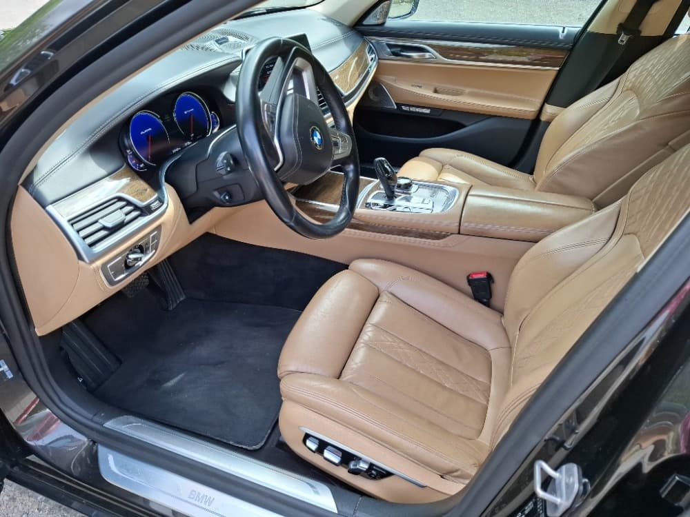 2015 BMW 7-SERIES - 8