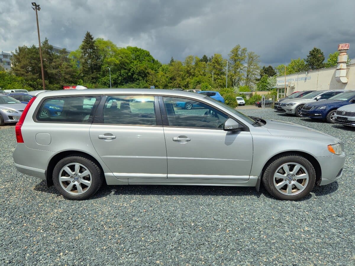 2008 Volvo V70 - 8