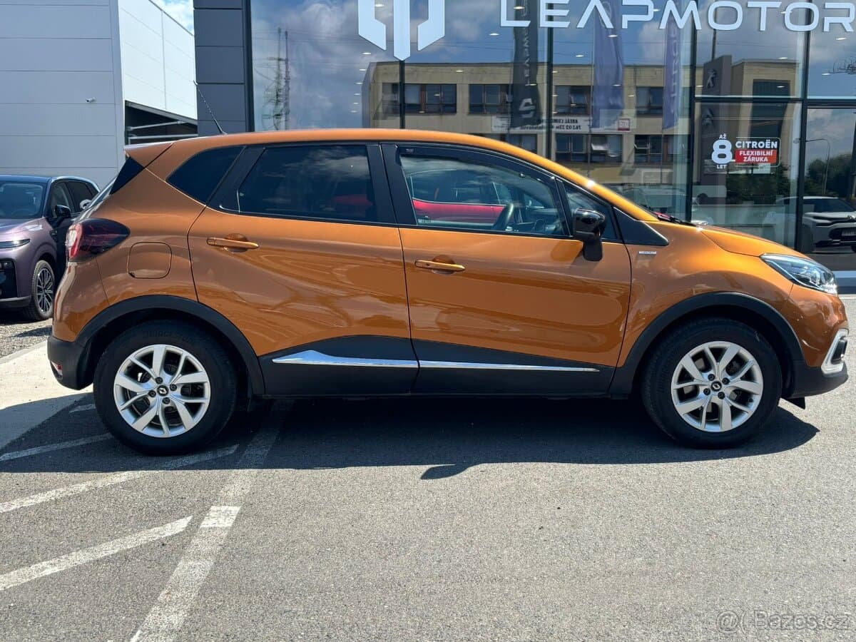 2019 Renault CAPTUR - 8