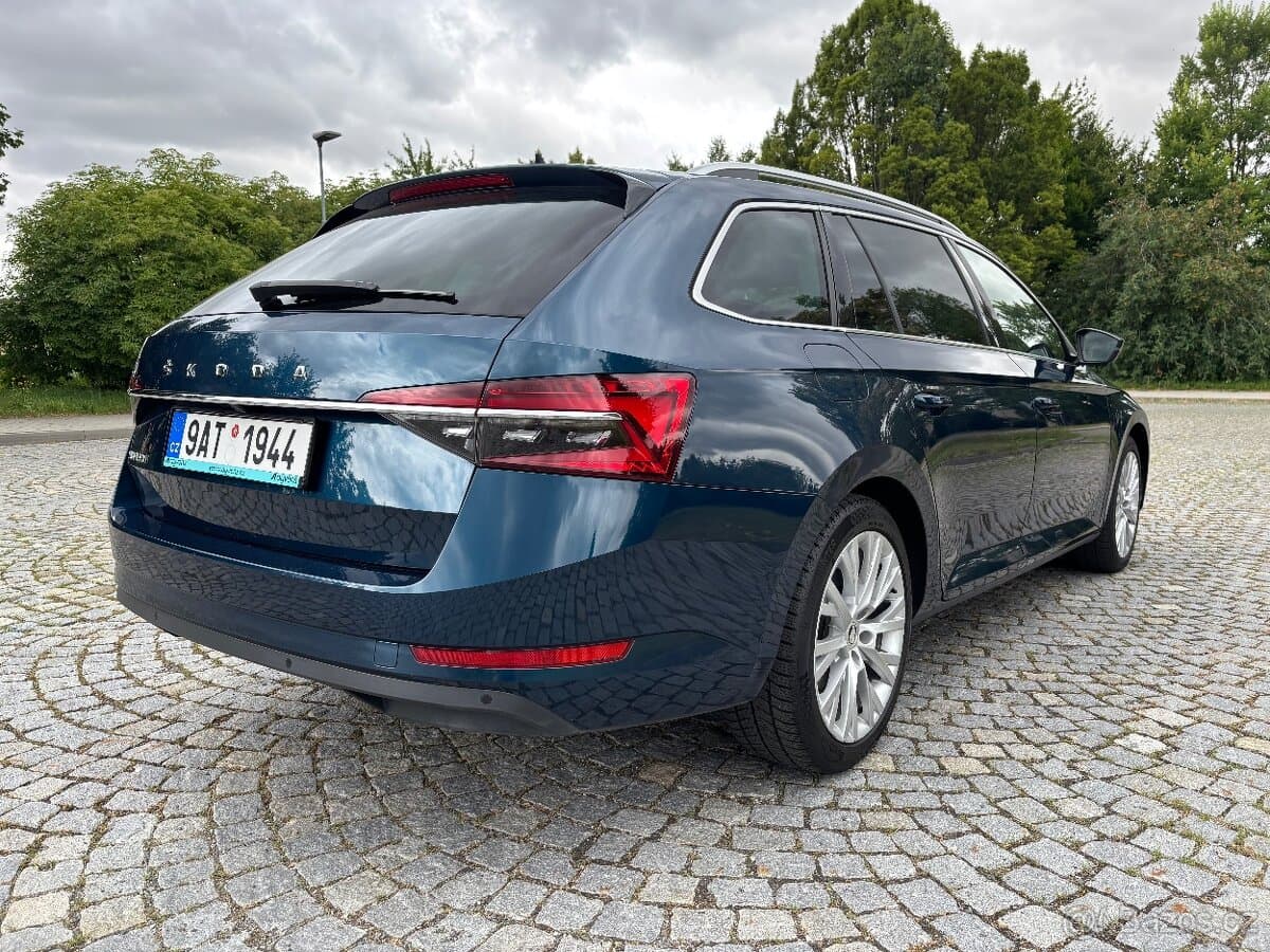 2023 Škoda SUPERB - 8