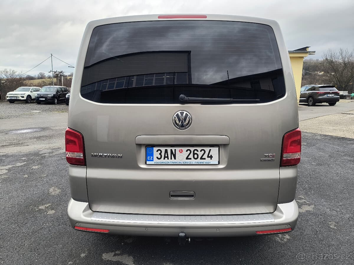 2013 Volkswagen MULTIVAN - 8