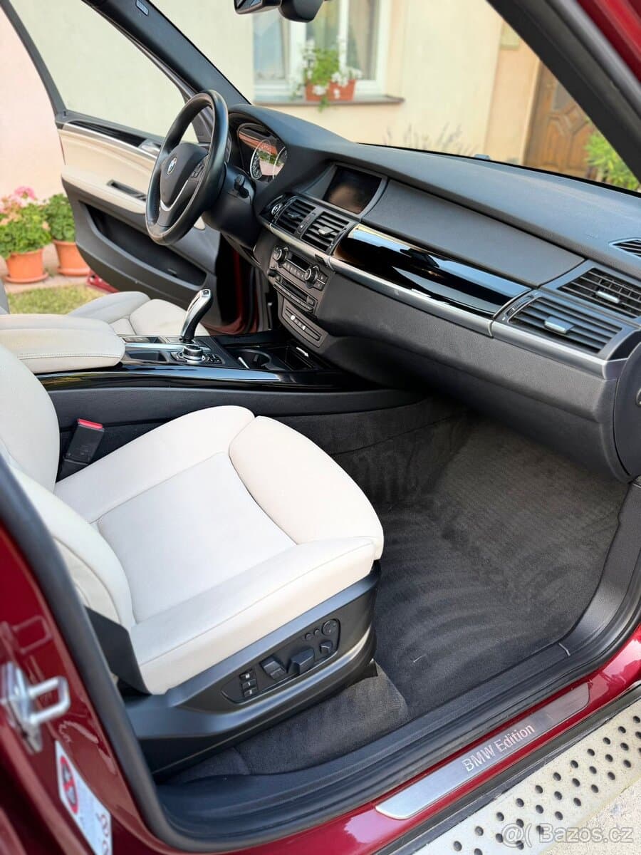 2012 BMW X5 - 8
