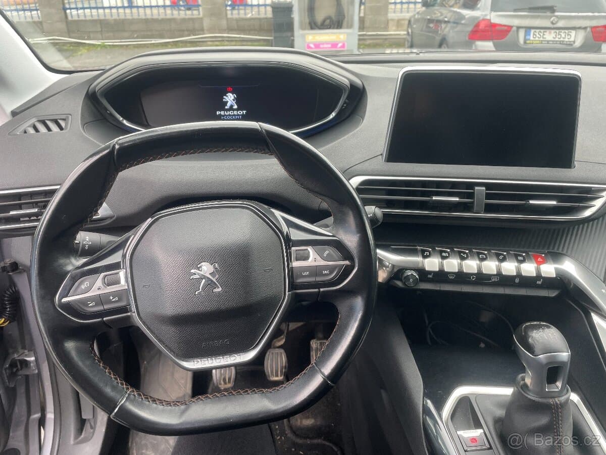 2017 Peugeot 3008 - 8