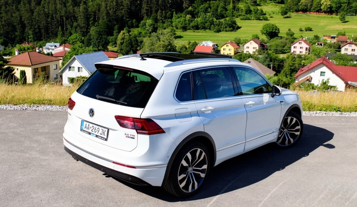2016 Volkswagen TIGUAN - 8