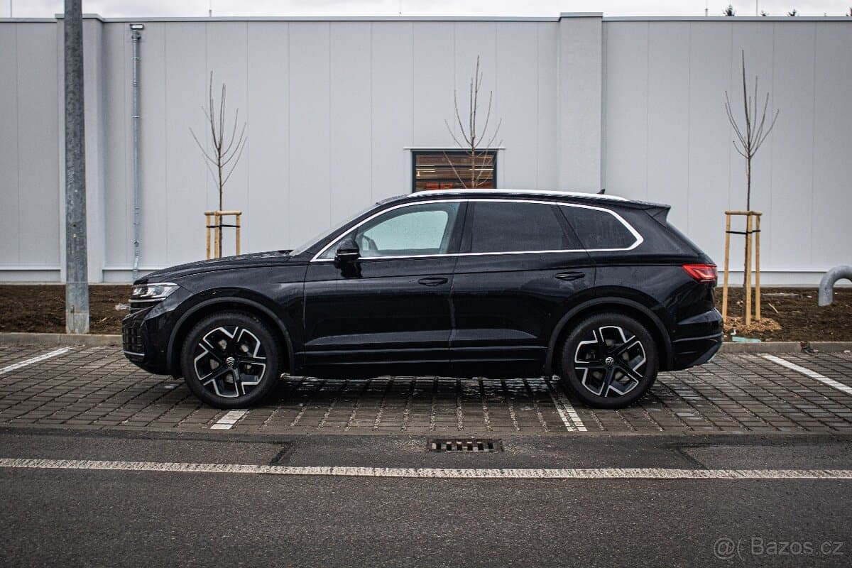 2024 Volkswagen TOUAREG - 8