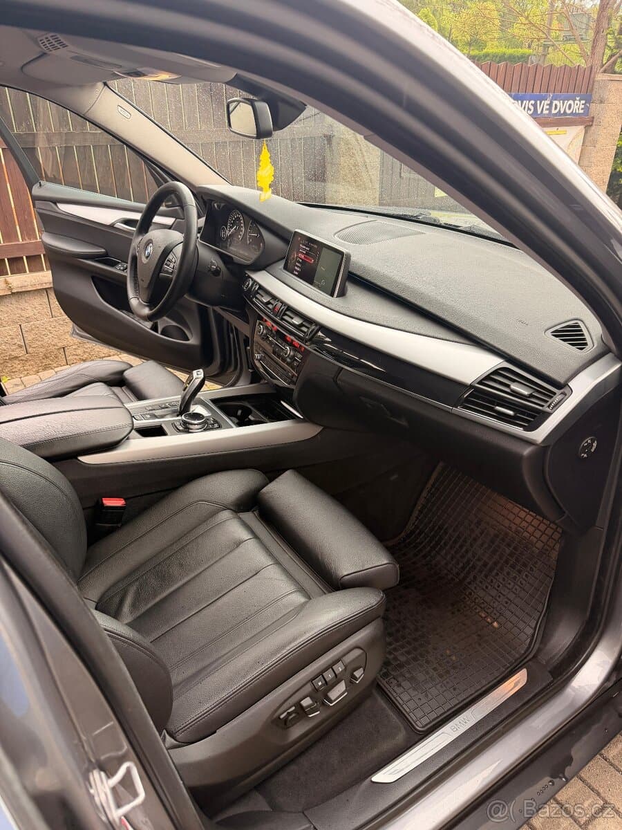 2014 BMW X5 - 8