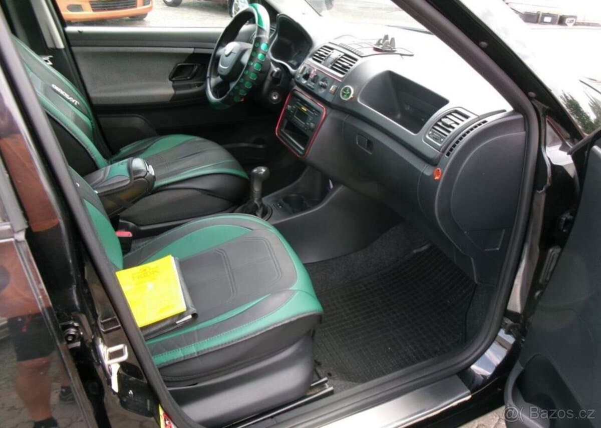 2011 Škoda FABIA - 8