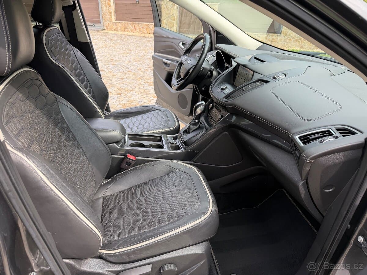 2018 Ford KUGA - 8