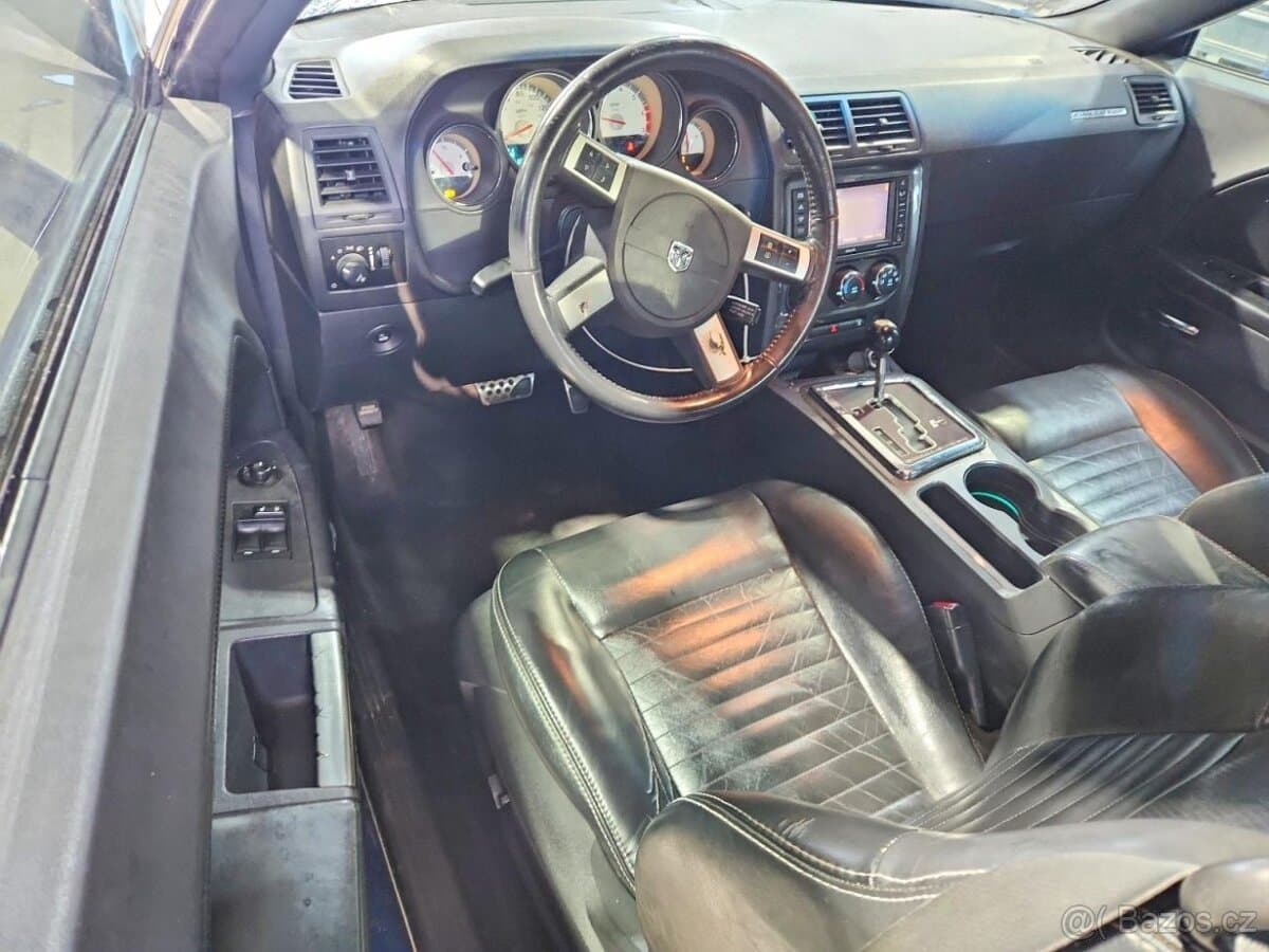 2009 Dodge CHALLENGER - 8