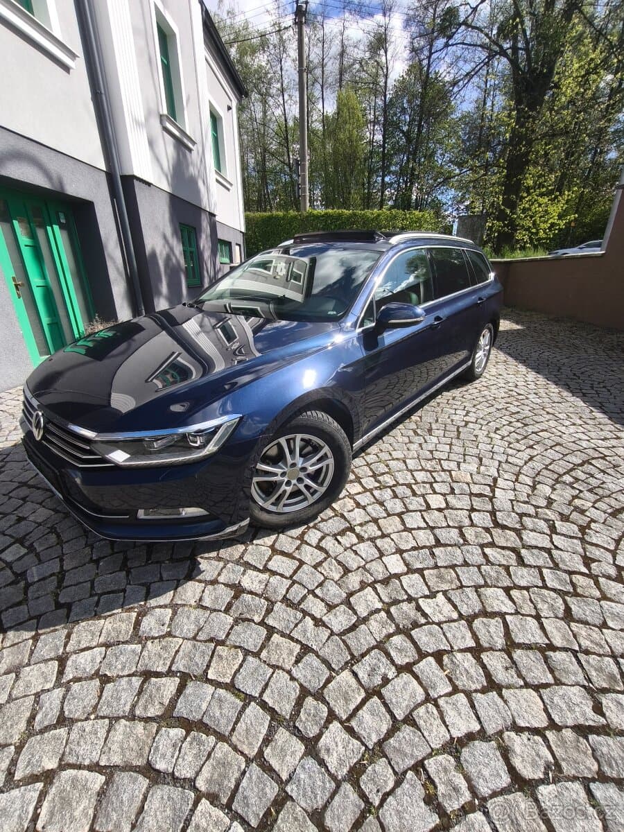 2015 Volkswagen PASSAT - 8