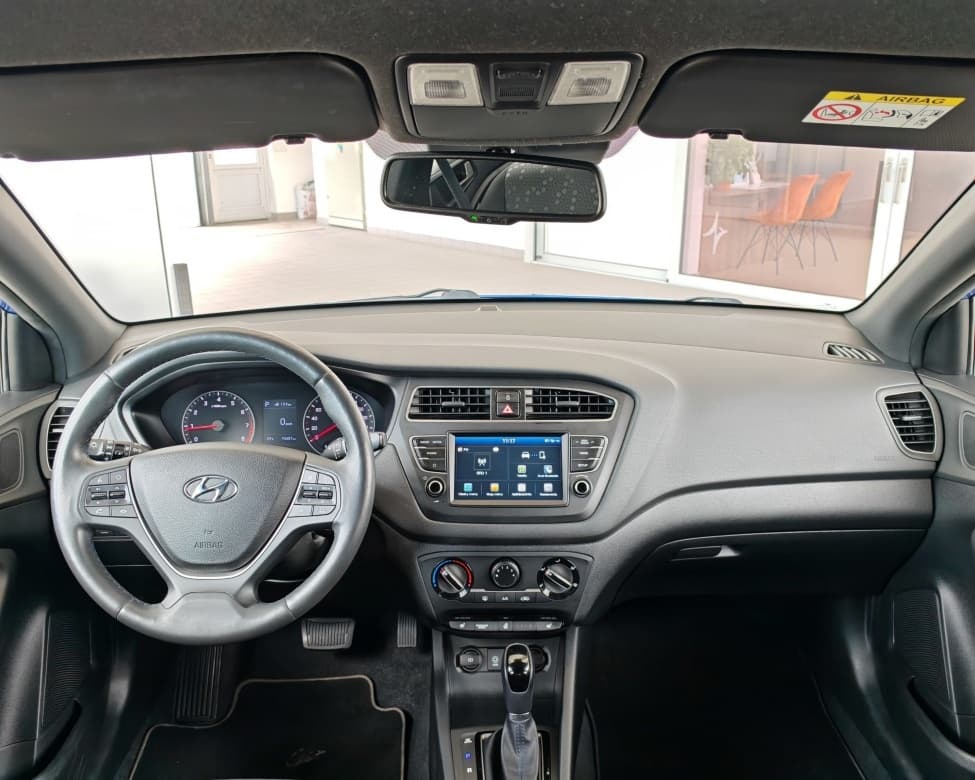 2018 Hyundai i20 - 8