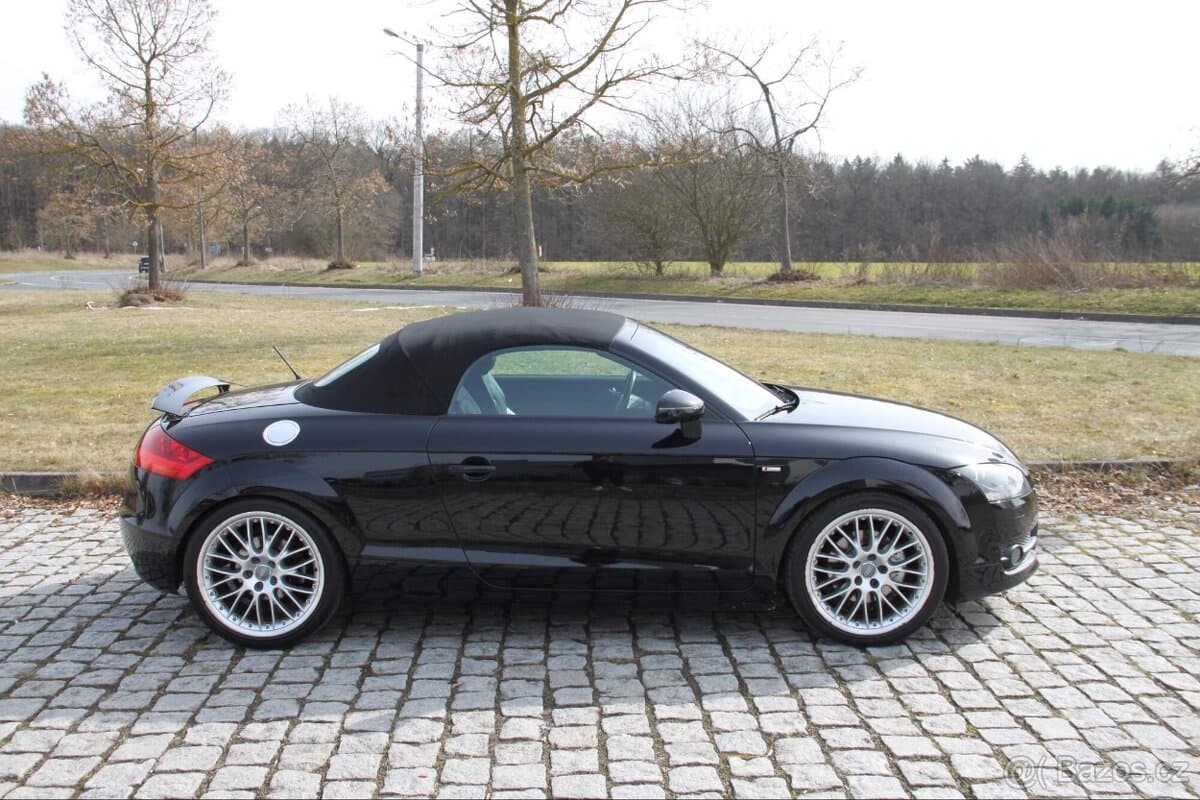2007 Audi TT - 8