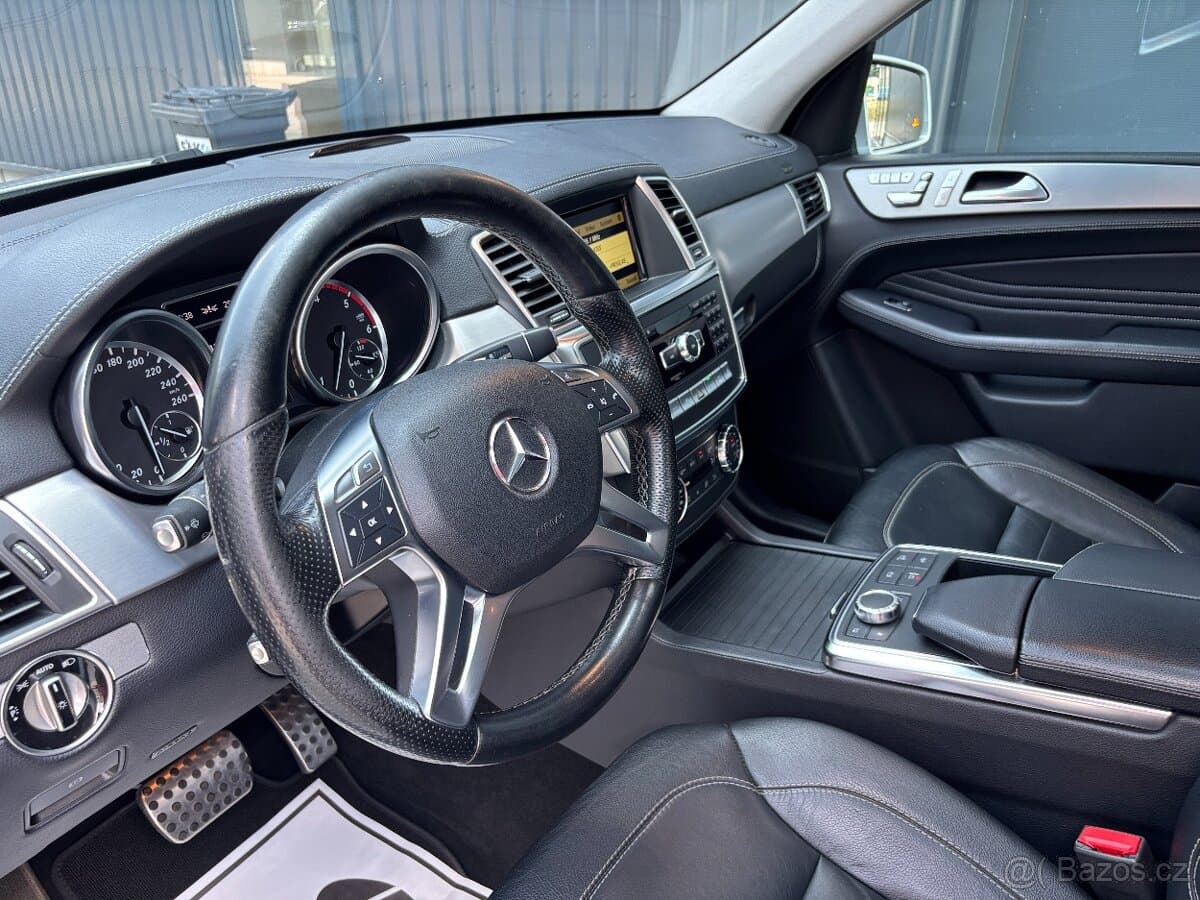 2012 Mercedes-Benz M-CLASS - 8