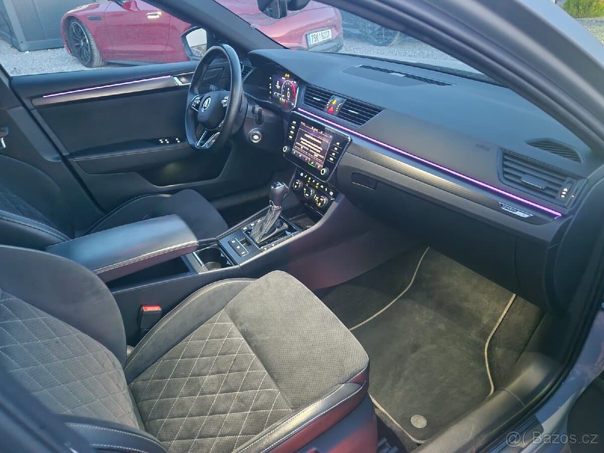 2023 Škoda SUPERB - 8