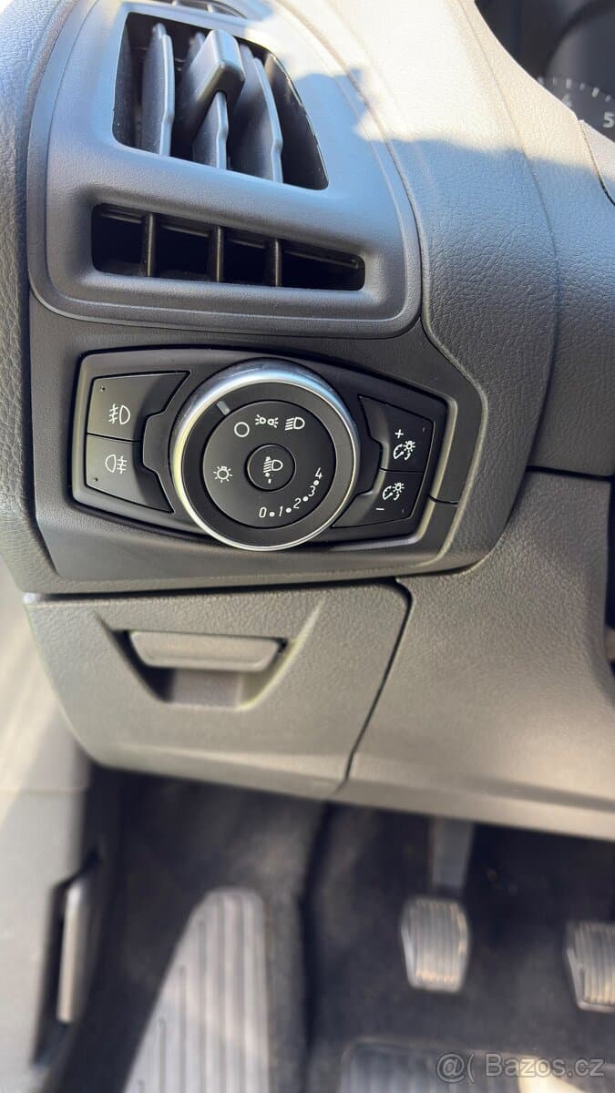 2016 Ford FOCUS - 8