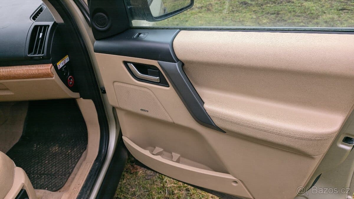 Land Rover FREELANDER - 8