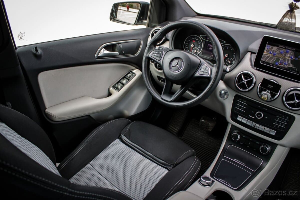 2018 Mercedes-Benz OSTATNÍ - 8