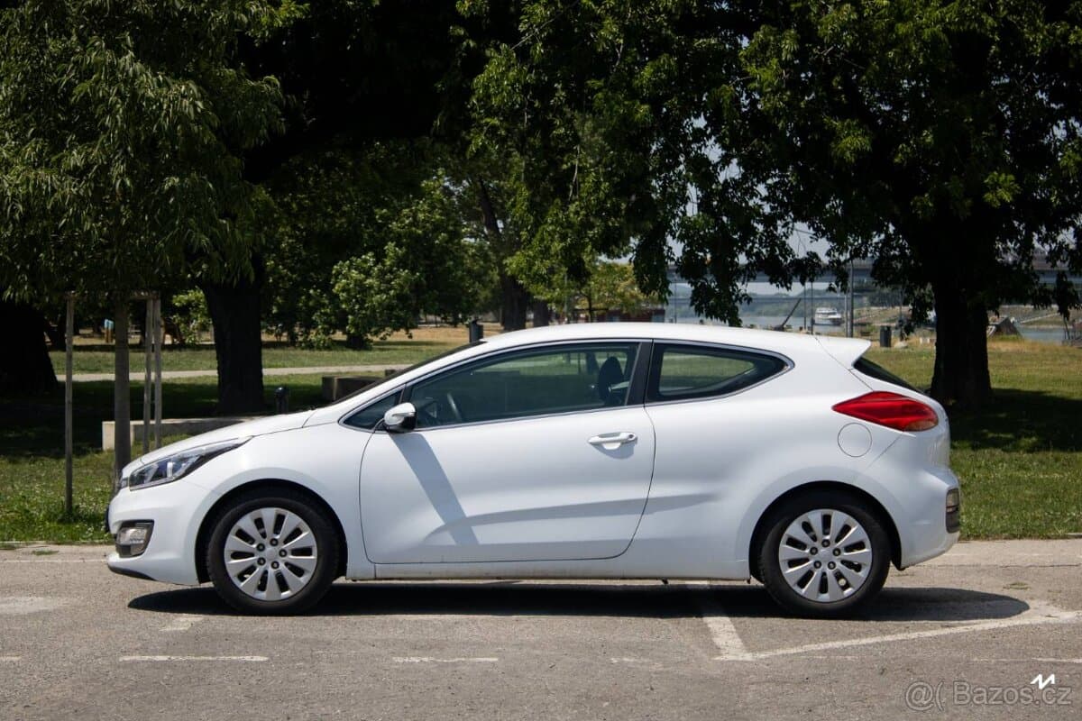 2013 Kia PROCEED - 8