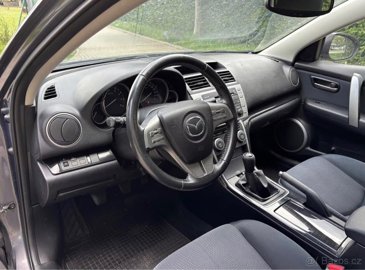 2010 Mazda 6 - 8