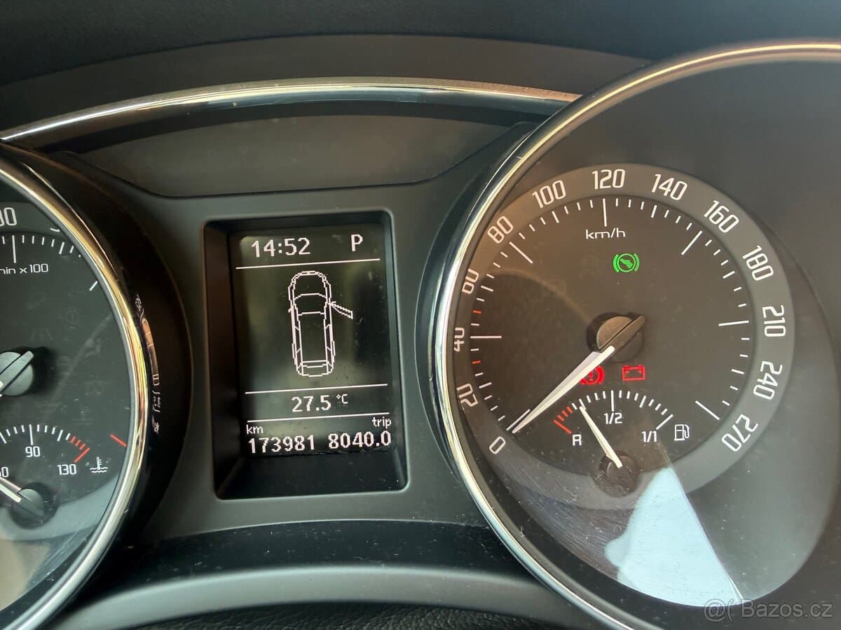 Škoda SUPERB - 8