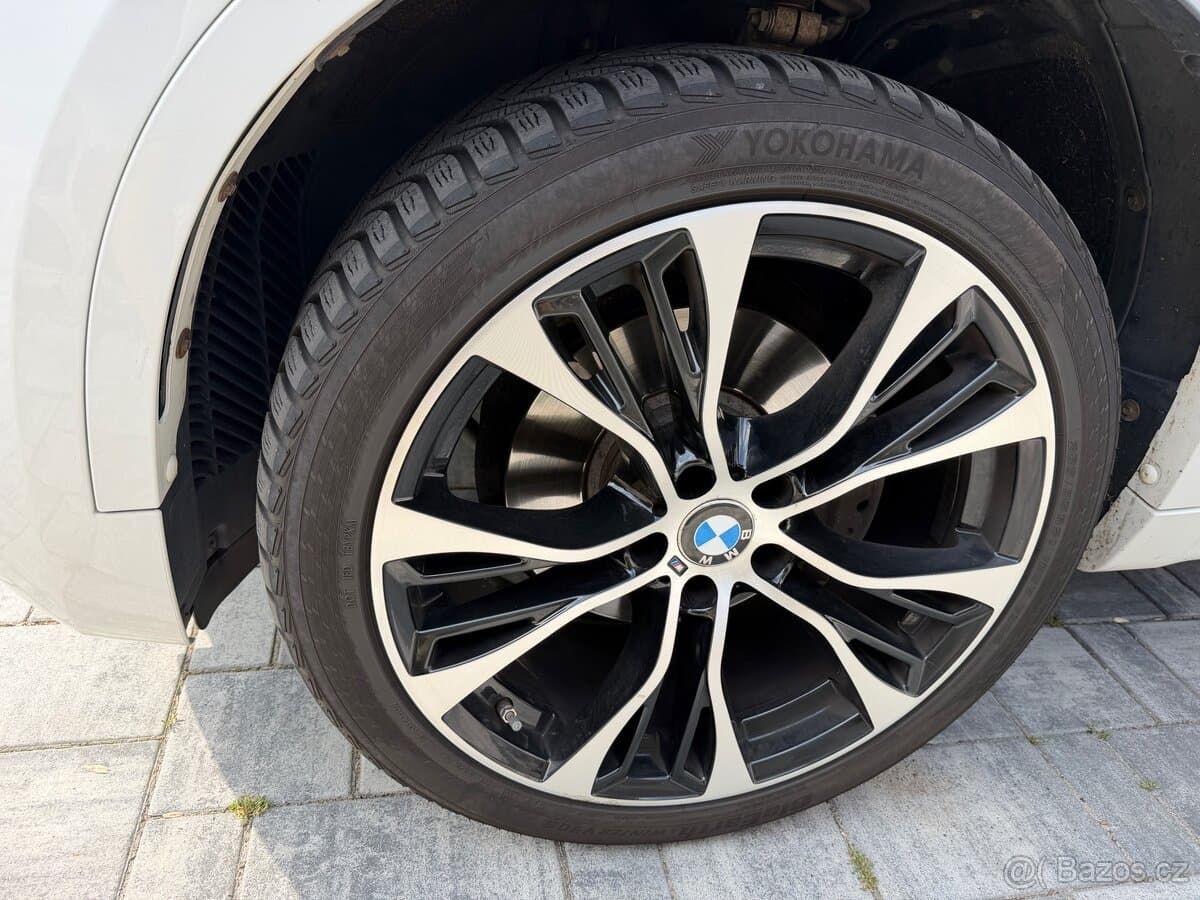 2017 BMW X6 - 8