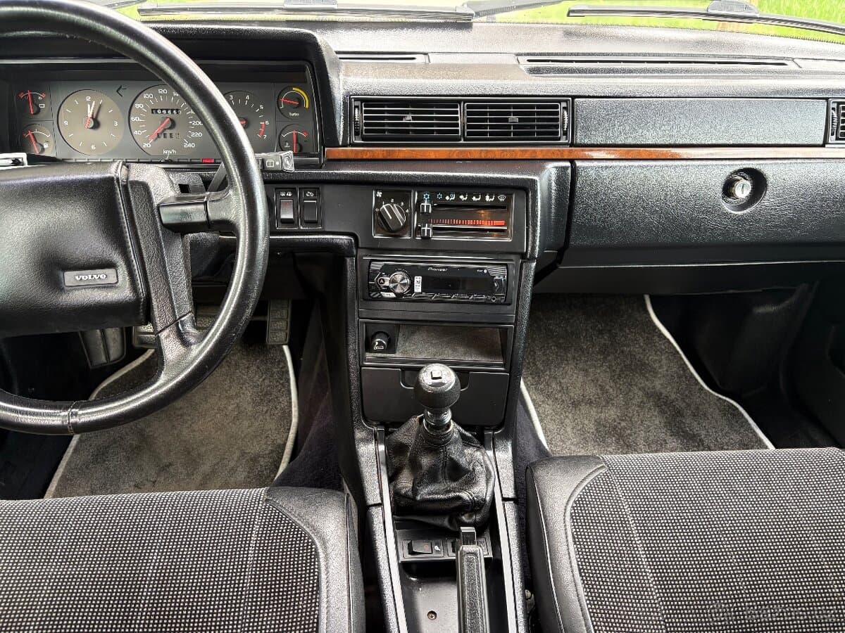 1989 Volvo 740 - 8