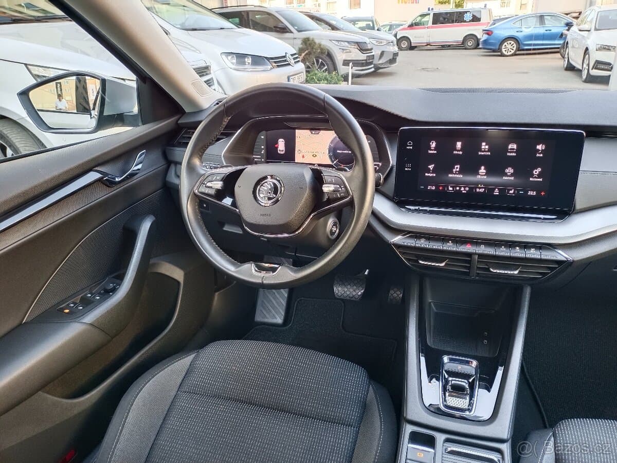 Škoda OCTAVIA - 8