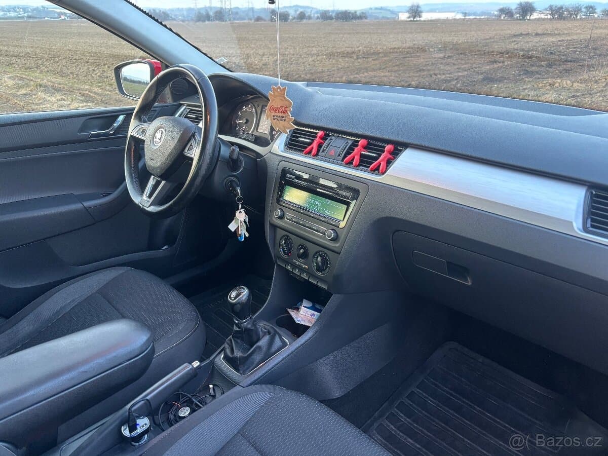 2013 Škoda RAPID - 8