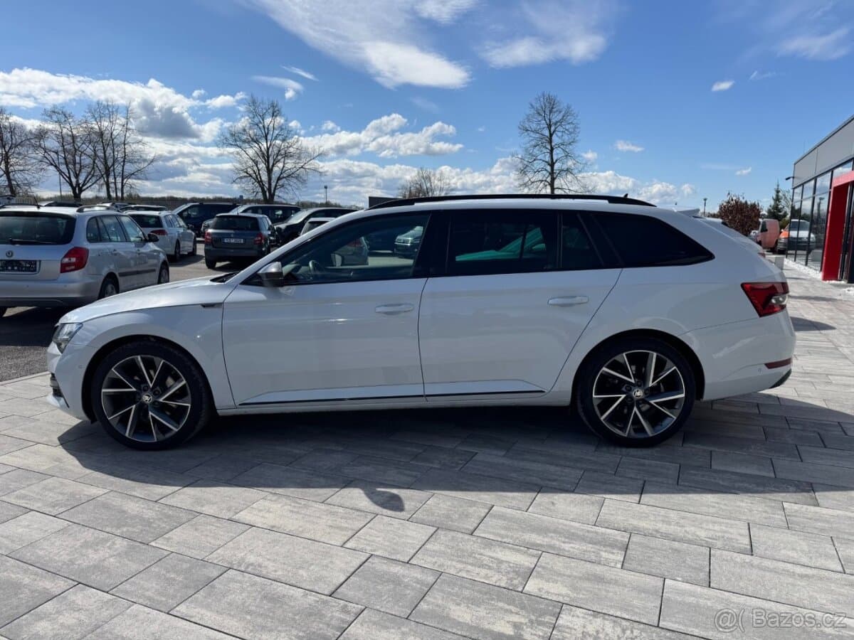 2023 Škoda SUPERB - 8