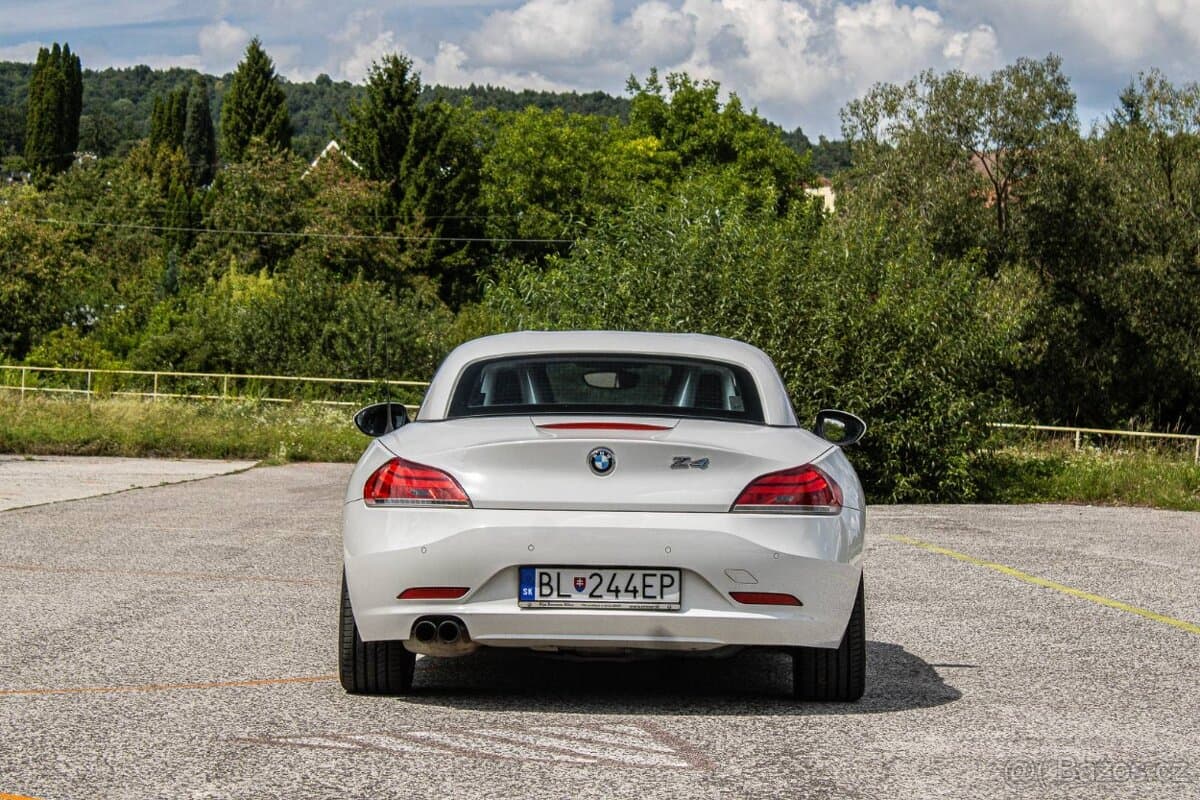 2012 BMW Z4 - 8
