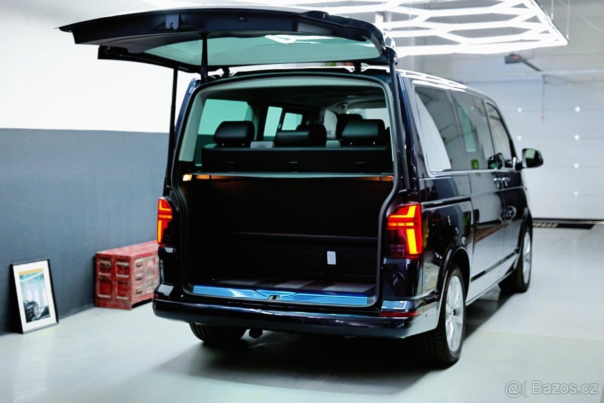 Volkswagen MULTIVAN - 8
