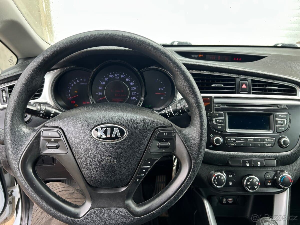 2016 Kia PROCEED - 8