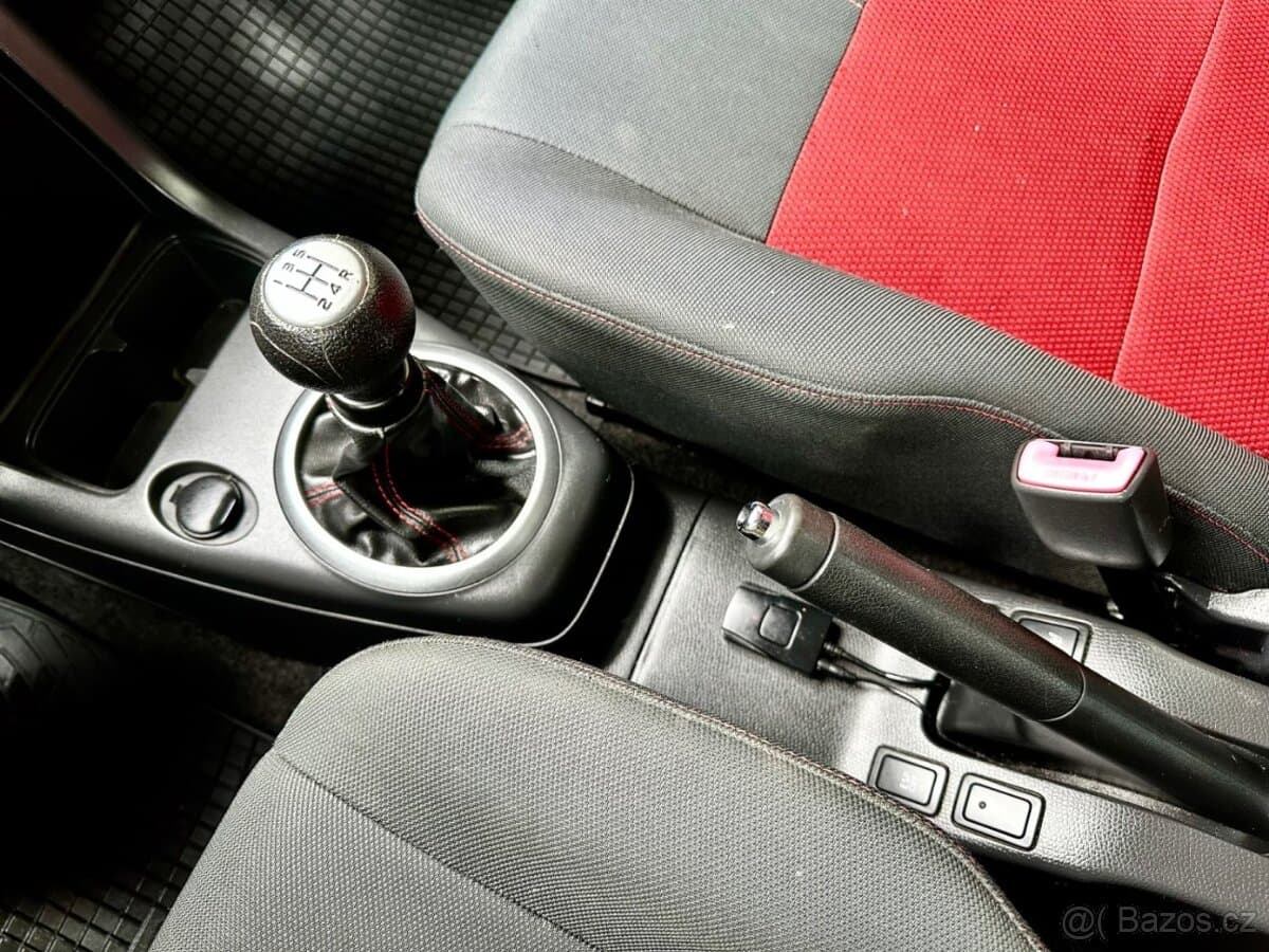 2007 Suzuki SWIFT - 8