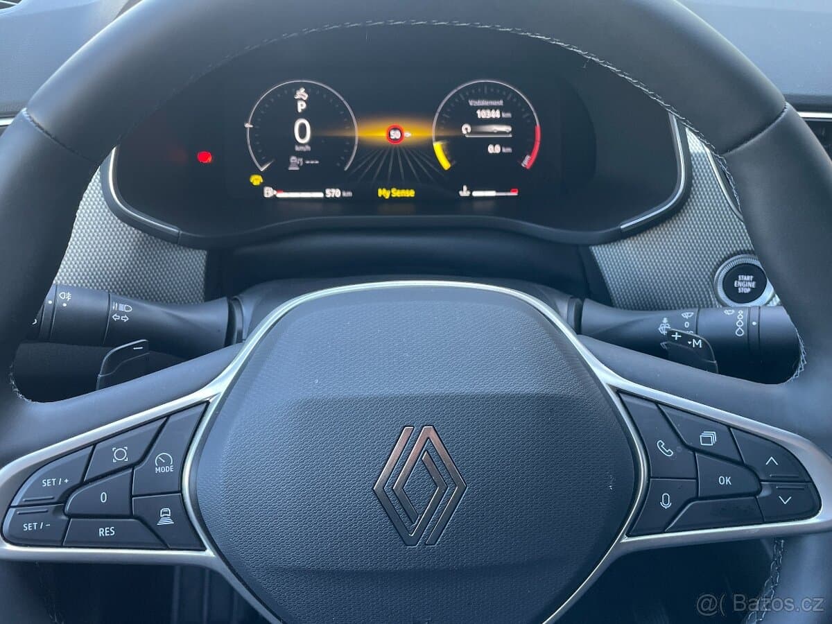 2025 Renault ARKANA - 8