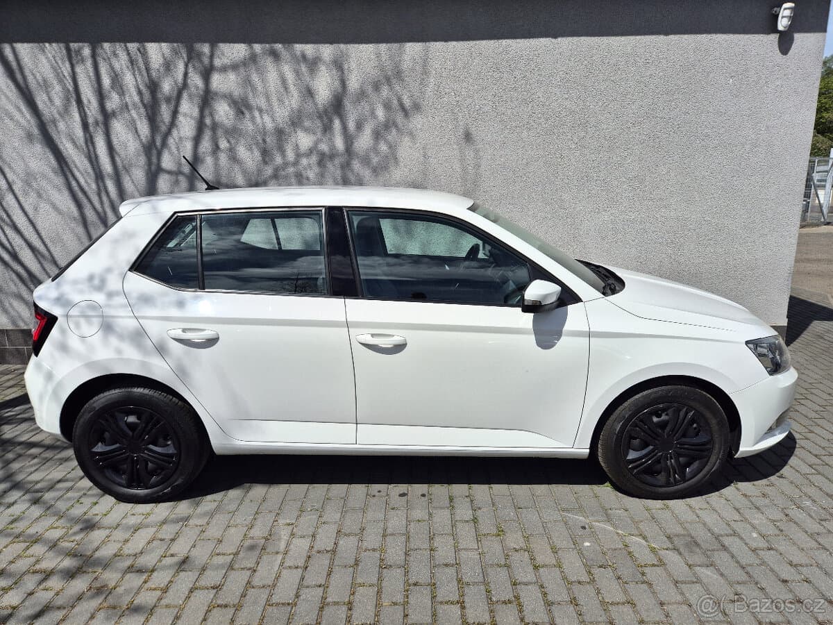 2015 Škoda FABIA - 8