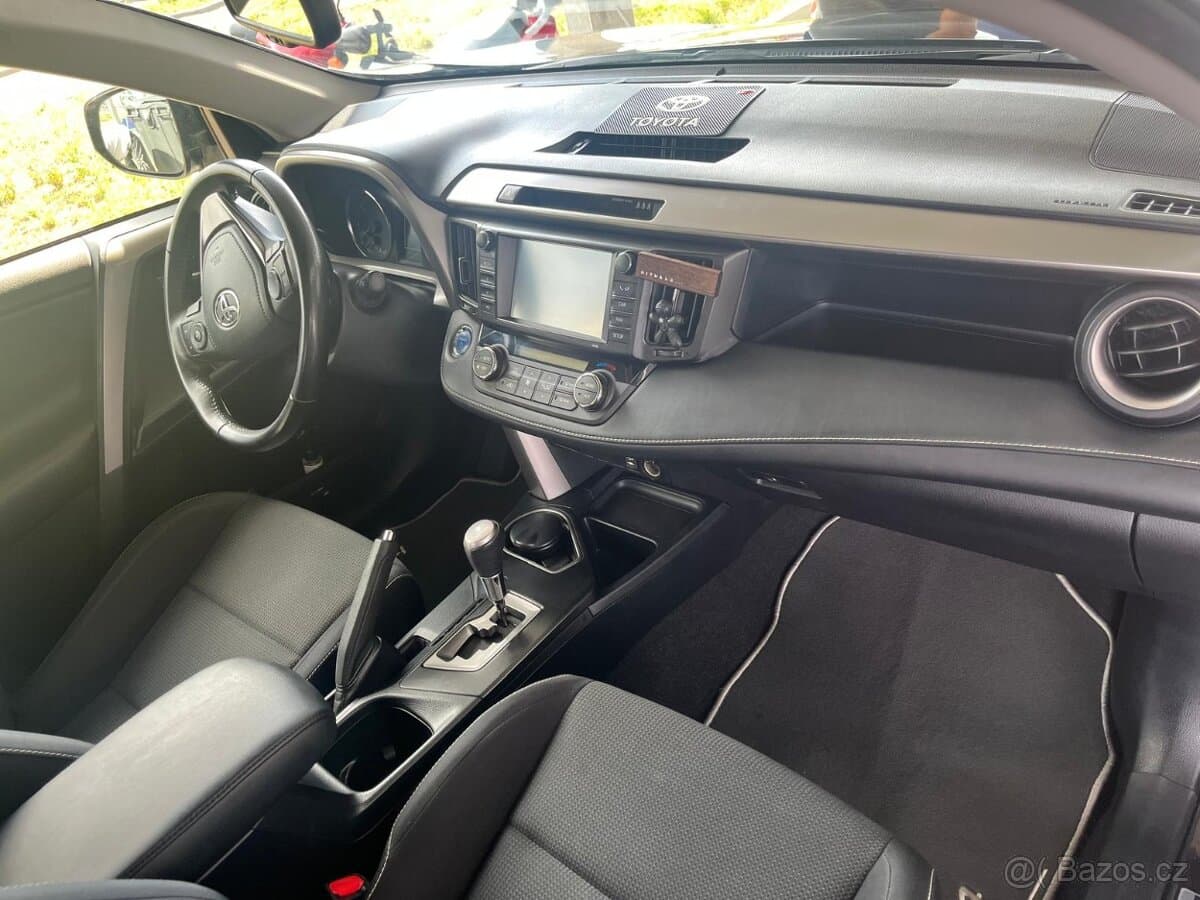 2016 Toyota OSTATNÍ - 8
