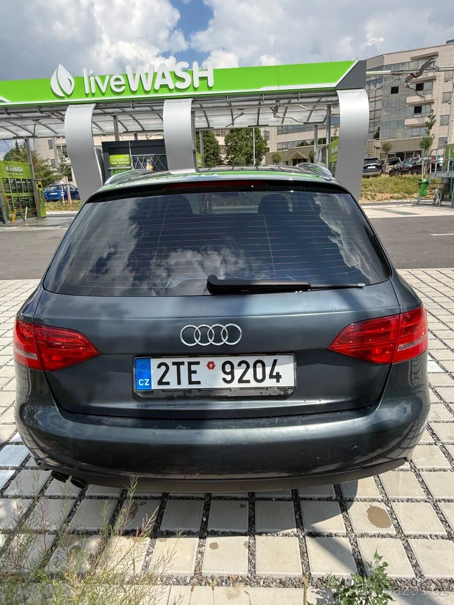Audi A4 - 8
